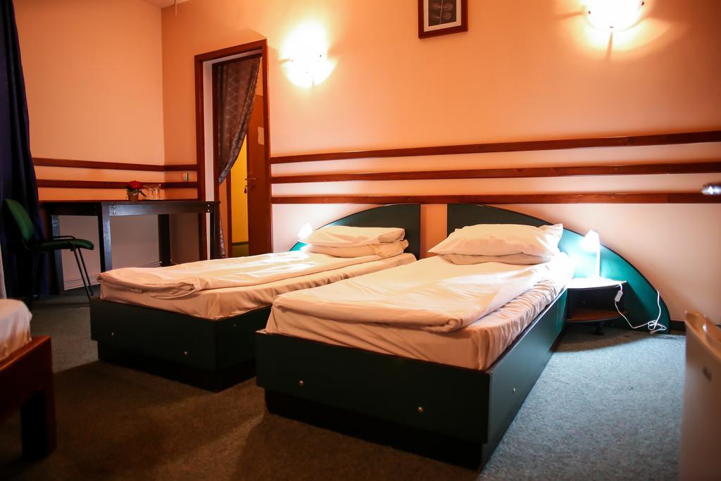 Hotel Silva Vatra Dornei Exterior photo